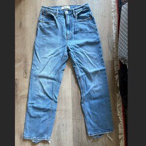 Light Wash Abercrombie & Fitch Ankle Straight High Rise Jeans, Size 27
